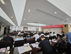 各镇（街道）、区级各部分要对照年度食物平安